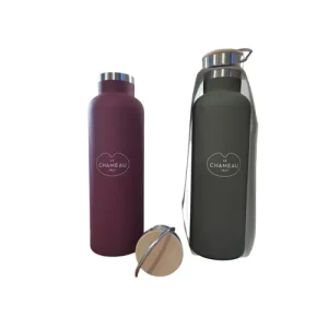 Bouteille isotherme Le Chameau Couleur Bordeaux