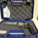 Revolver smith et wesson modele 617 6"cal 22lr chargeur 10 coups arme cat B