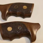 Revolver occasion alfa proj model 2261 cal 22lr 9 coups + plaquette en bois arme cat B